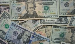 Investment banking pay in 2026: $500k for 28-year olds on Wall Street