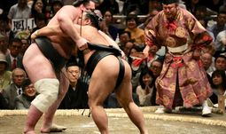 A Japanese bank on Wall Street just made the biggest hire this month