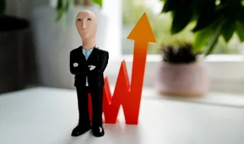 Pay for hedge fund portfolio managers vs. long-only PMs in London 
