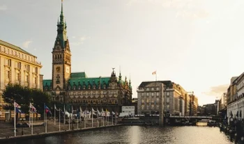 HSBC employees in Germany are leaving for a small new "Hanseatic" bank