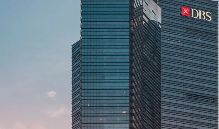 Trading profit doubles at DBS, but bonuses fall