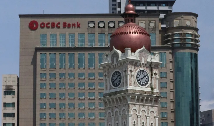 Singaporean bank growing its AI team with Standard Chartered MDs