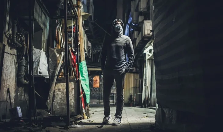 How one French trader in Hong Kong is protecting himself against COVID-19