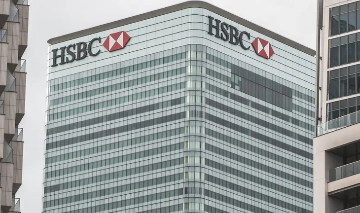 Morning Coffee: HSBC paying for 6 month nannies as perks make a comeback. The sorry state of consultants