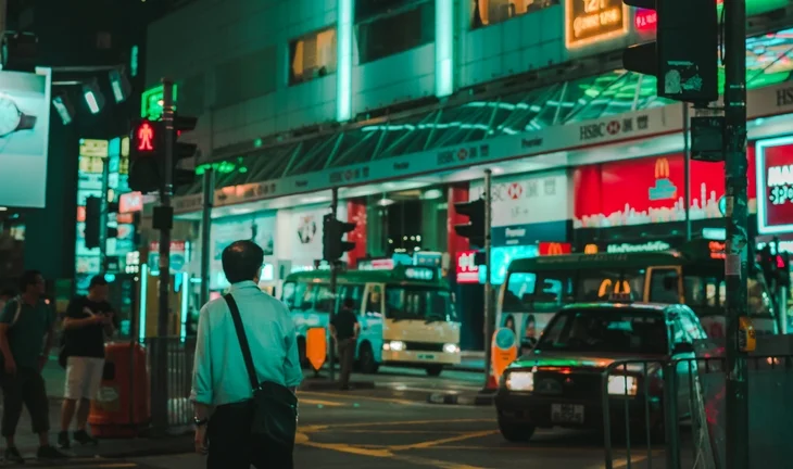 “I’m a banking headhunter in Hong Kong. These days I feel completely undervalued”