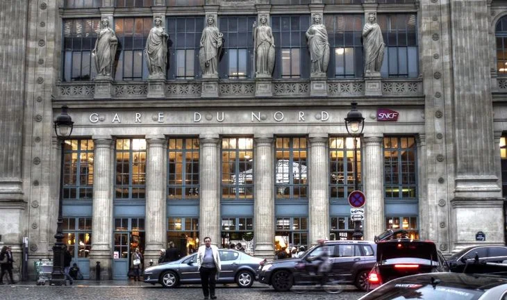 JPMorgan is moving a few more people to Paris ahead of Brexit