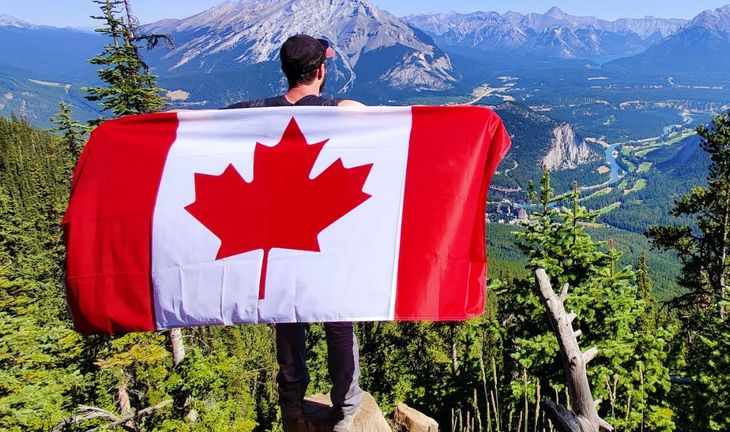 Canadian bank swoops in for Credit Suisse MDs